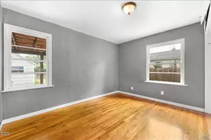 214 N Columbus Ave, Medford, OR 97501 - Photo 8