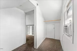 214 N Columbus Ave, Medford, OR 97501 - Photo 20