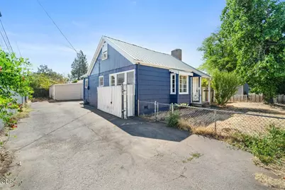 214 N Columbus Avenue, Medford, OR 97501 - Photo 20