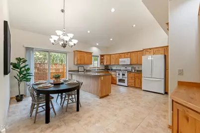 1009 SW Crosscut Court, Bend, OR 97702 - Photo 8