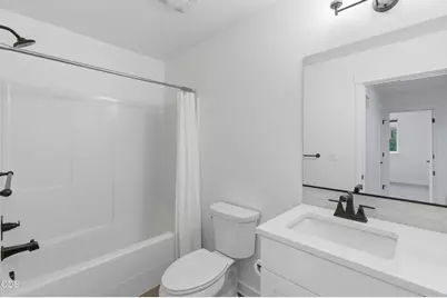 2524 NE Purcell Boulevard, Bend, OR 97701 - Photo 28
