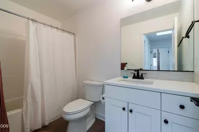 2524 NE Purcell Boulevard, Bend, OR 97701 - Photo 16