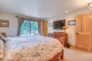 58017 Tokatee Ln, Sunriver, OR 97707 - Photo 32