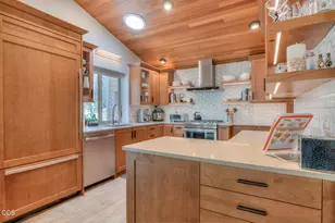 58017 Tokatee Ln, Sunriver, OR 97707 - Photo 22