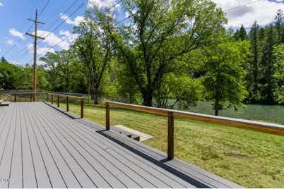26268 Highway 62, Trail, OR 97541 - Photo 24