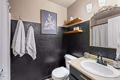 332 Live Oak Loop, Central Point, OR 97502 - Photo 18