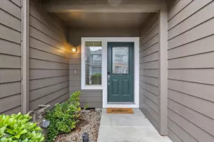 332 Live Oak Loop, Central Point, OR 97502 - Photo 2