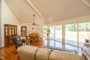 1133 Idlewild Dr, Cave Junction, OR 97523 - Photo 46