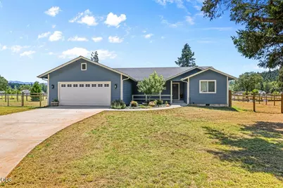 531 Schumacher Street, Cave Junction, OR 97523 - Photo 1