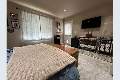 2142 NW Elm Avenue, Redmond, OR 97756 - Photo 12