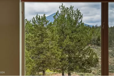 70275 Club Road, Sisters, OR 97759 - Photo 52