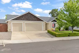 2035 NW Kilnwood Ln, Redmond, OR 97756 - Photo 1