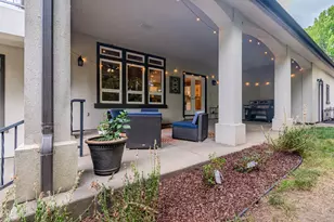 2401 Fox Run, Medford, OR 97504 - Photo 54