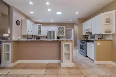 2401 Fox Run, Medford, OR 97504 - Photo 12
