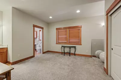 225 Echo Way, Eagle Point, OR 97524 - Photo 36