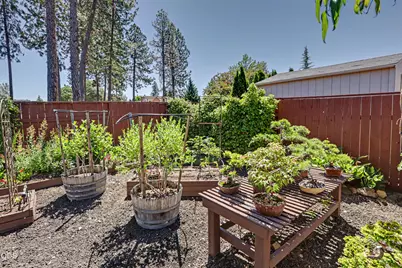 225 Echo Way, Eagle Point, OR 97524 - Photo 52