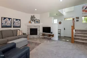 3711 NE Purcell Blvd, Bend, OR 97701 - Photo 6