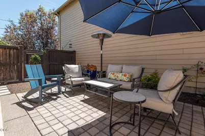 3711 NE Purcell Boulevard, Bend, OR 97701 - Photo 36