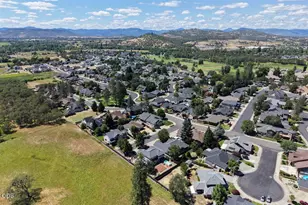 13 Portabello Way, Eagle Point, OR 97524 - Photo 46