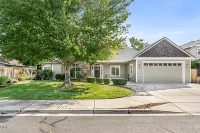 13 Portabello Way, Eagle Point, OR 97524 - Photo 2