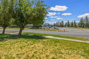 1132 Crescent Ave, Klamath Falls, OR 97601 - Photo 48
