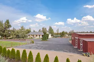 24855 Deer Ln, Bend, OR 97701 - Photo 50