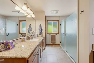1314 Highcrest Dr, Medford, OR 97504 - Photo 26