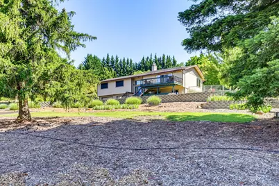 1314 Highcrest Drive, Medford, OR 97504 - Photo 40