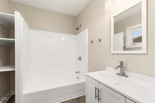 427 Martin St, Klamath Falls, OR 97601 - Photo 14