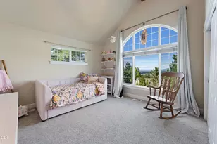 3081 NW Craftsman Dr, Bend, OR 97703 - Photo 34