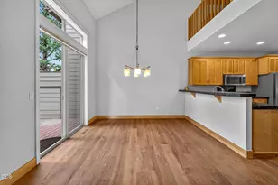 2723 NW Havre Ct, Bend, OR 97703 - Photo 4