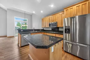 2723 NW Havre Ct, Bend, OR 97703 - Photo 10