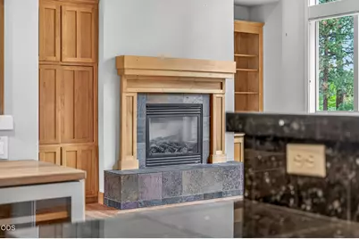 2723 NW Havre Court, Bend, OR 97703 - Photo 8