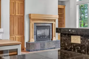 2723 NW Havre Ct, Bend, OR 97703 - Photo 8