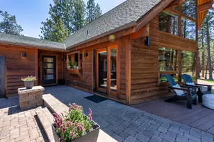 69420 Crooked Horseshoe Rd, Sisters, OR 97759 - Photo 6
