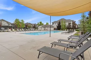 3024 Northeast Flagstone Avenue, Bend, OR 97701 - Photo 36