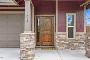 3024 Northeast Flagstone Avenue, Bend, OR 97701 - Photo 2