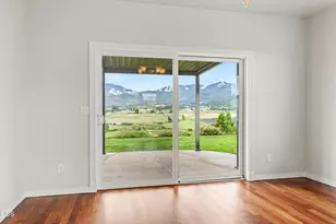 825 Amerman Dr, Phoenix, OR 97535 - Photo 14