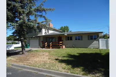 2609 Reclamation Avenue, Klamath Falls, OR 97603 - Photo 2