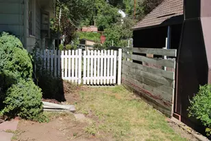 1221 N Eldorado Ave, Klamath Falls, OR 97601 - Photo 44