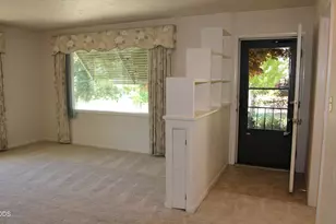 1221 N Eldorado Ave, Klamath Falls, OR 97601 - Photo 4