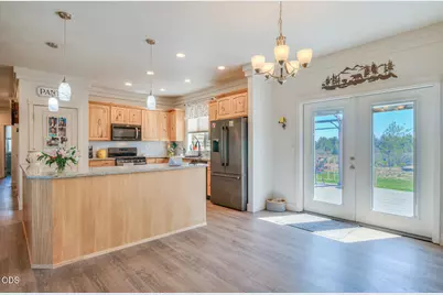 60900 Jennings Road, Bend, OR 97702 - Photo 12