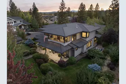 19062 Mt McLoughlin Lane, Bend, OR 97703 - Photo 1