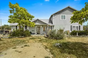 6950 Pico Dr, Medford, OR 97502 - Photo 1
