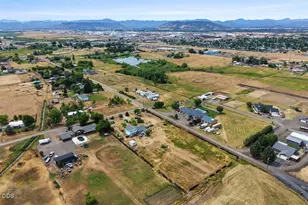 6950 Pico Dr, Medford, OR 97502 - Photo 30