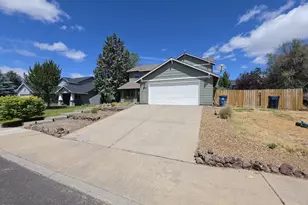 919 NW Oak Ln, Redmond, OR 97756 - Photo 22