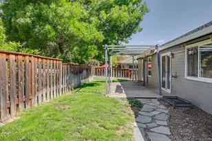 935 Cypress Point Loop, Ashland, OR 97520 - Photo 26