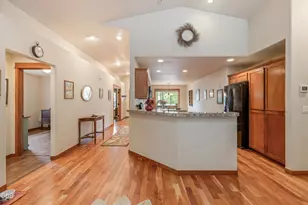 2354 NW Summerhill Dr, Bend, OR 97703 - Photo 8