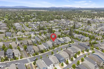 61066 SE Sydney Harbor Drive, Bend, OR 97702 - Photo 28