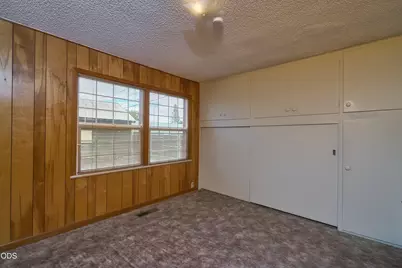 11 S Platt Avenue, Eagle Point, OR 97524 - Photo 12